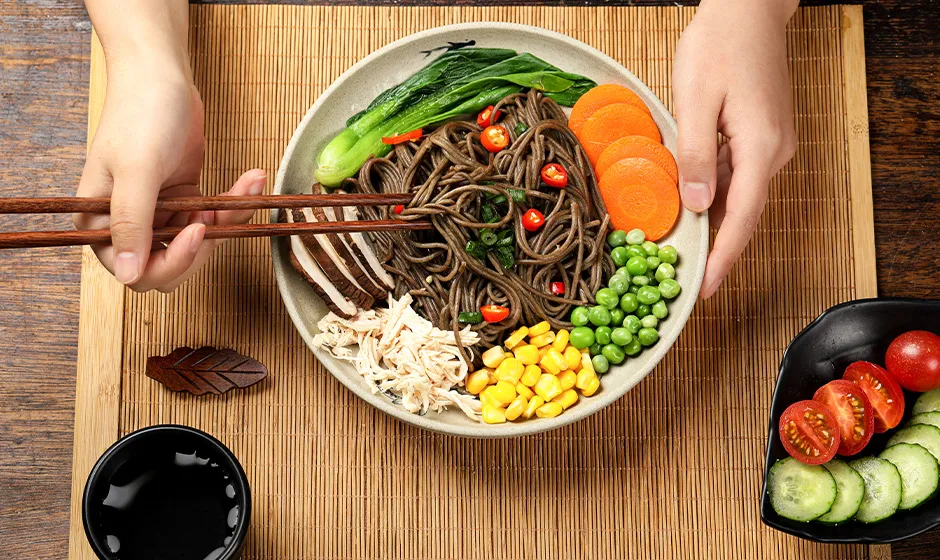 different kinds of instant noodles